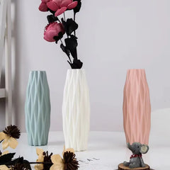 Diamond Plastic Flower Vase